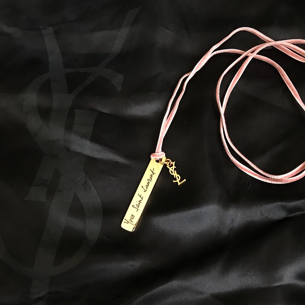 🍒FREE GIFT 🍒YSL Necklace. Please Read❣️